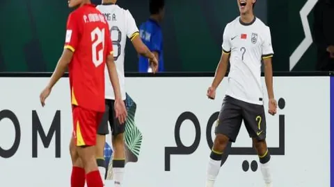 瑞士公开赛：国羽四冠王争霸，李诗沣陈雨菲等剑指冠军